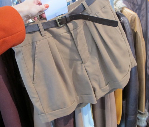 ellos_shorts