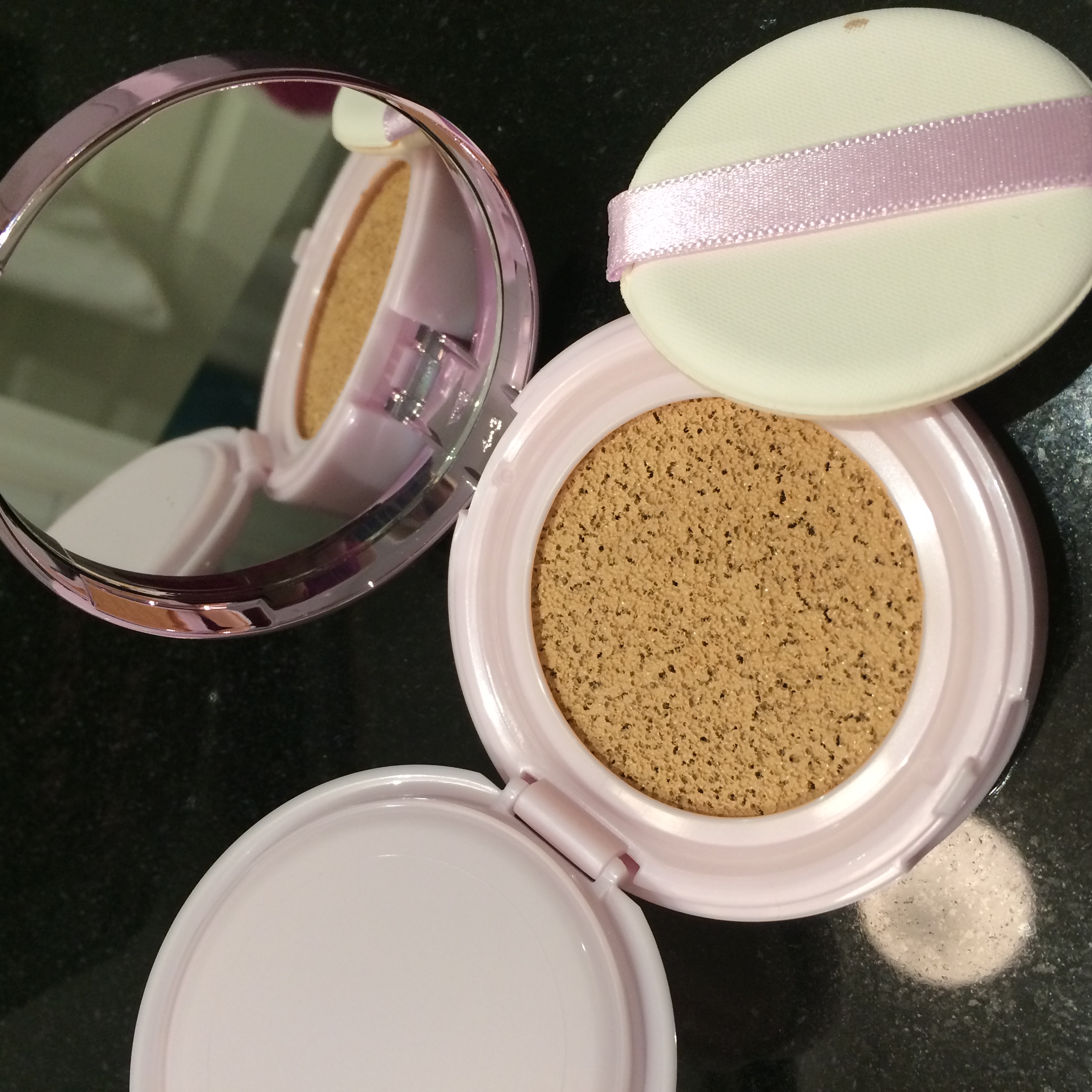 Cushion foundation